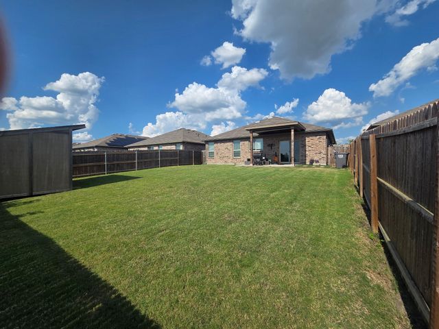 1036 Stanridge Lane, Van Alstyne, TX 75495