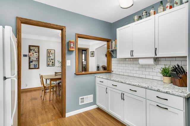 1364 Arcade Street, Saint Paul, MN 55106