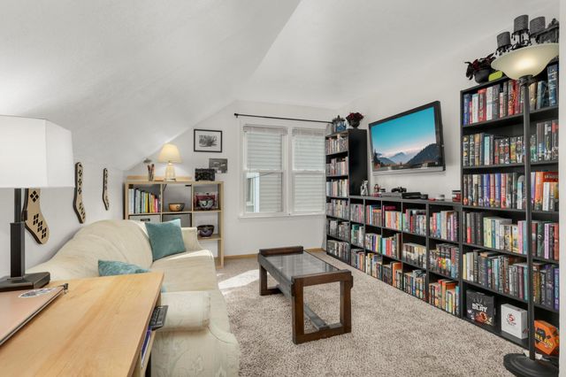 1364 Arcade Street, Saint Paul, MN 55106