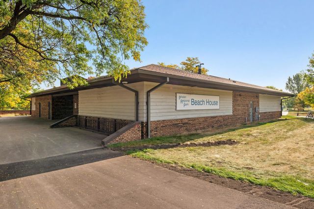 1364 Arcade Street, Saint Paul, MN 55106