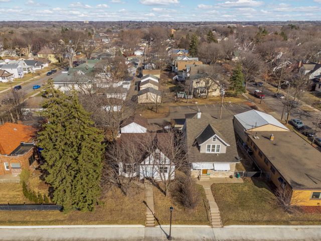 1364 Arcade Street, Saint Paul, MN 55106