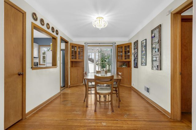 1364 Arcade Street, Saint Paul, MN 55106