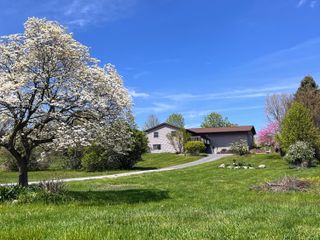 1655 W 450 N, La Porte, IN 46350