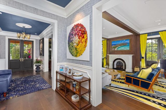 1053 N Lake Way, Palm Beach, FL 33480