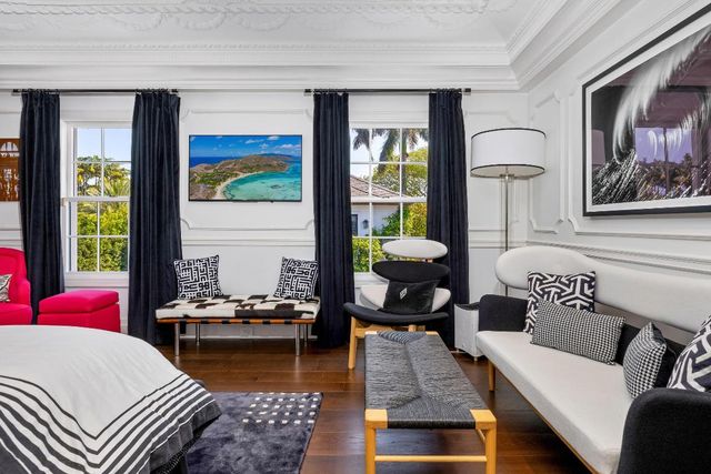 1053 N Lake Way, Palm Beach, FL 33480