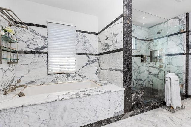 1053 N Lake Way, Palm Beach, FL 33480