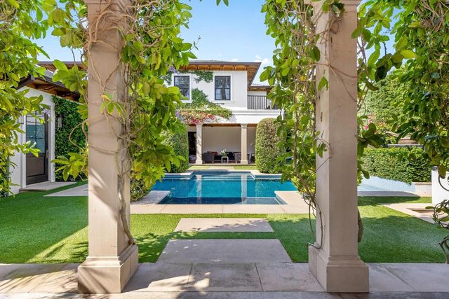 1053 N Lake Way, Palm Beach, FL 33480