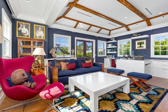 1053 N Lake Way, Palm Beach, FL 33480