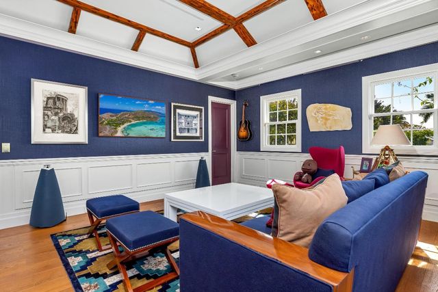 1053 N Lake Way, Palm Beach, FL 33480