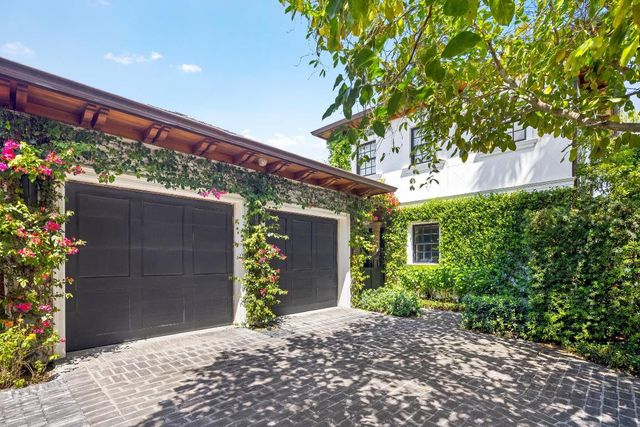 1053 N Lake Way, Palm Beach, FL 33480