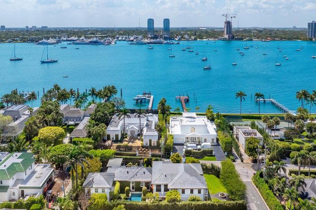 1053 N Lake Way, Palm Beach, FL 33480