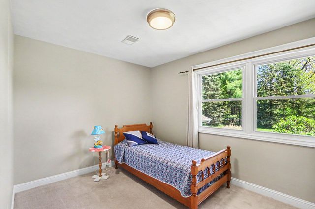 6985 N 12th Street, Kalamazoo, MI 49009