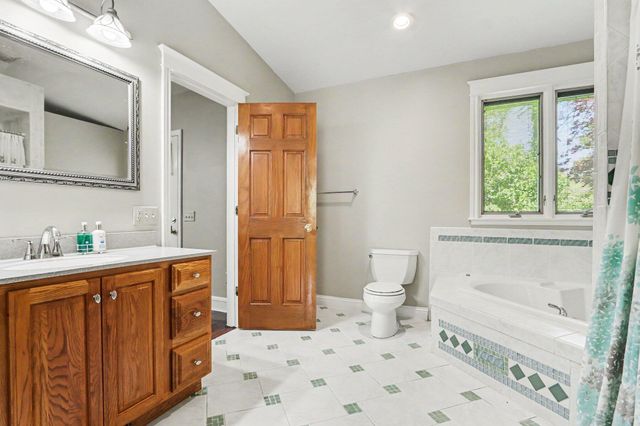 6985 N 12th Street, Kalamazoo, MI 49009