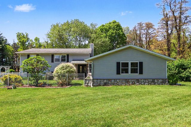 6985 N 12th Street, Kalamazoo, MI 49009