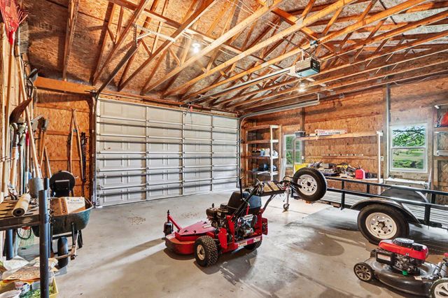 6985 N 12th Street, Kalamazoo, MI 49009