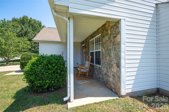 420 Fawnbrook Lane, Gastonia, NC 28052