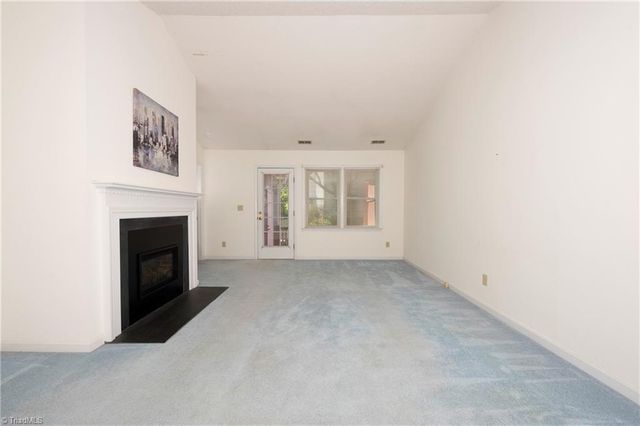 2716 Sawgrass Court, Winston-salem, NC 27103