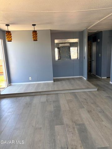2059 E Avenue I Spc 47, Lancaster, CA 93535