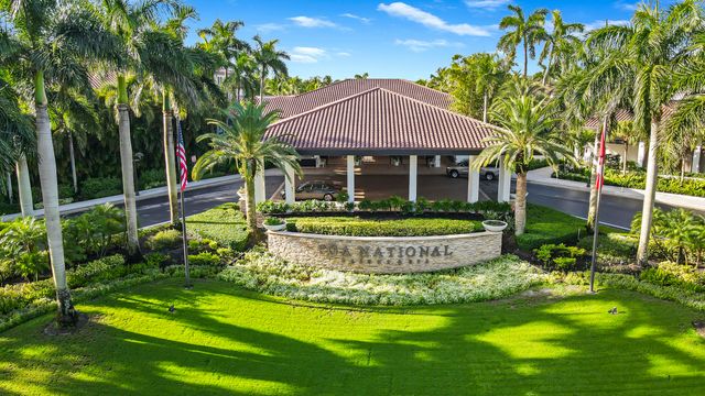 811 Club Drive, Palm Beach Gardens, FL 33418