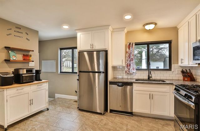 705 Fetlock Drive, Fenton, MO 63026