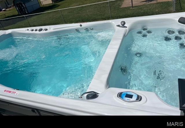 705 Fetlock Drive, Fenton, MO 63026