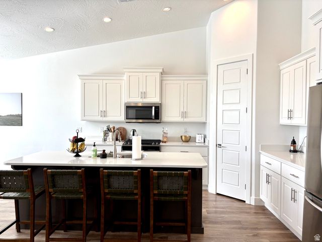 233 W GREEN JADE DR, Washington, UT 84780