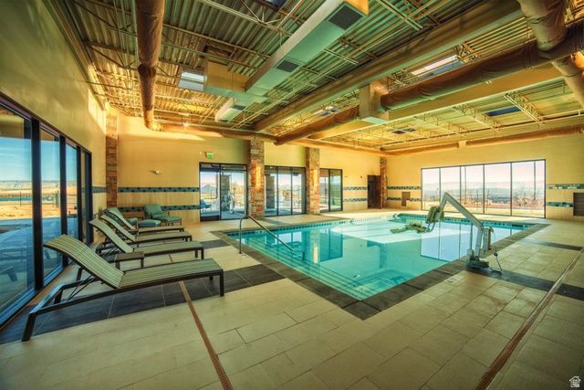 233 W GREEN JADE DR, Washington, UT 84780