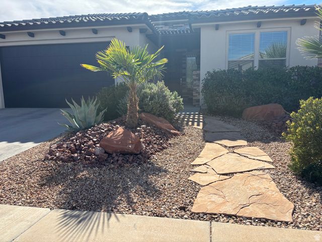 233 W GREEN JADE DR, Washington, UT 84780