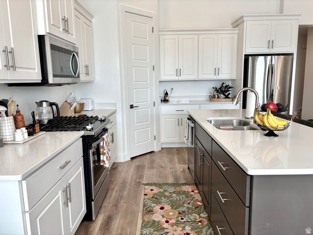 233 W GREEN JADE DR, Washington, UT 84780