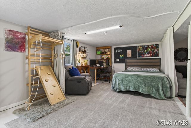 749 Lillian Street, Park Twp, MI 49424