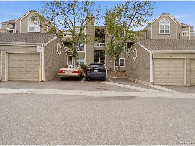 5705 W Atlantic Pl 106, Lakewood, CO 80227