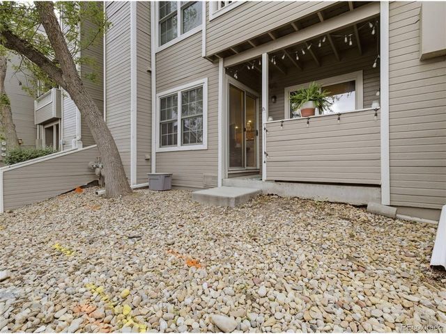 5705 W Atlantic Pl 106, Lakewood, CO 80227