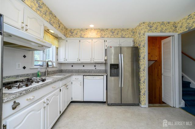 3217 Clark Lane, South Plainfield, NJ 07080