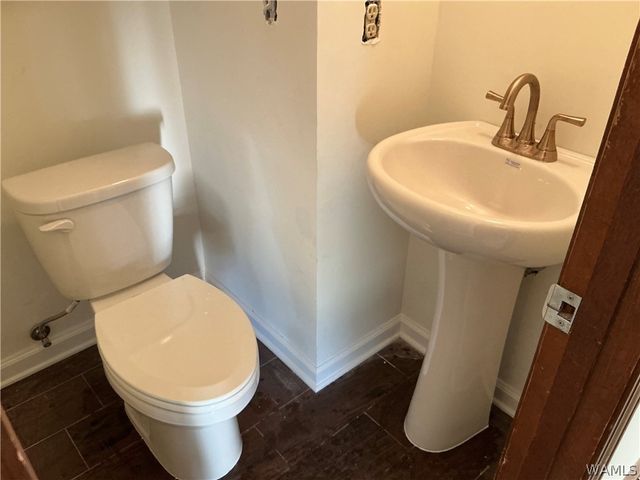 5 Hickory, Tuscaloosa, AL 35401