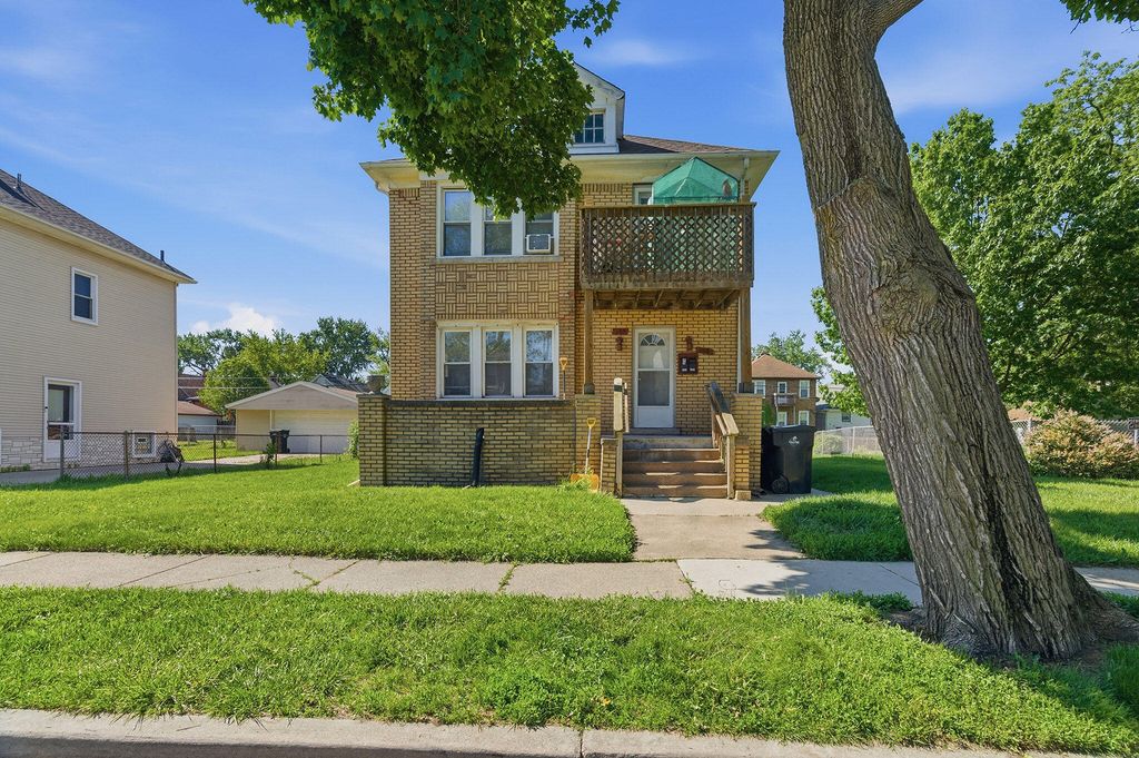153 Clinton Street, Wyandotte City, MI 48192