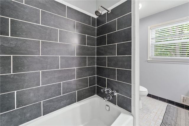 3864 Wake Forest Road, Decatur, GA 30034