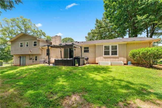 3864 Wake Forest Road, Decatur, GA 30034