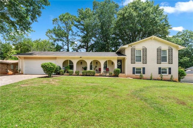 3864 Wake Forest Road, Decatur, GA 30034