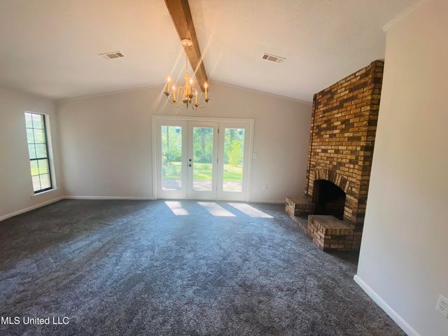 763 S Springlake Circle, Terry, MS 39170