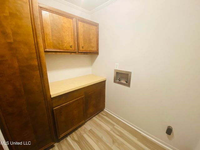 763 S Springlake Circle, Terry, MS 39170