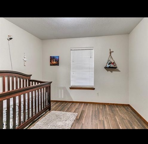 913 N Kirk Way, Mustang, OK 73064