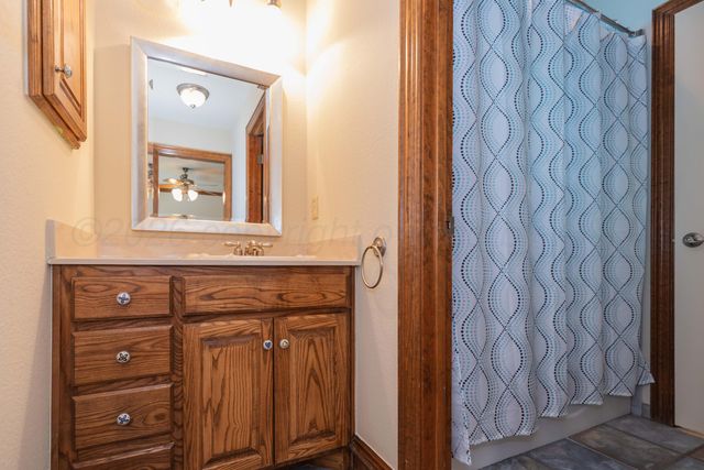 7810 OAKVIEW Drive, Amarillo, TX 79119