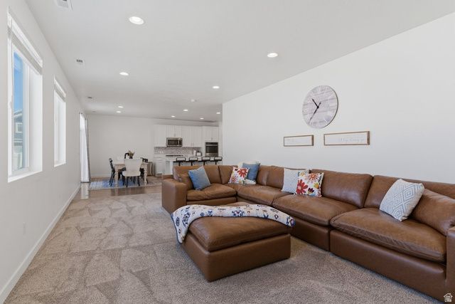 3458 S GRAY PINE LN, Syracuse, UT 84075