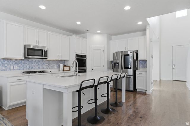 3458 S GRAY PINE LN, Syracuse, UT 84075