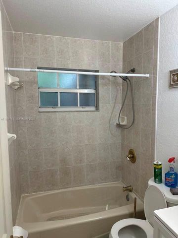 4711 NW 16th Ave, Miami, FL 33142