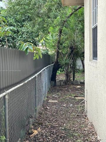 4711 NW 16th Ave, Miami, FL 33142