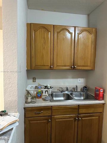 4711 NW 16th Ave, Miami, FL 33142