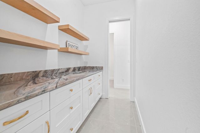 8732 Nathan Drive, Waller, TX 77484