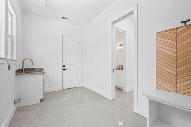 8732 Nathan Drive, Waller, TX 77484