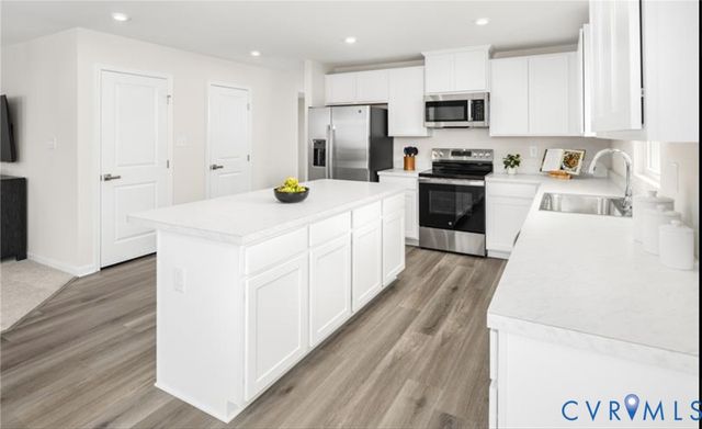 7 Hackberry Dr, Petersburg, VA 23803